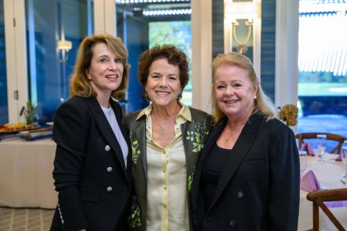 Caroline-Shepherd -Nancy-Simpkins-and-Laurie-Sturz-Hopes-Door-Wellness-Luncheon-10.15.26-0082