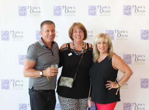 Turk.New Yonkers Police Chief  wife